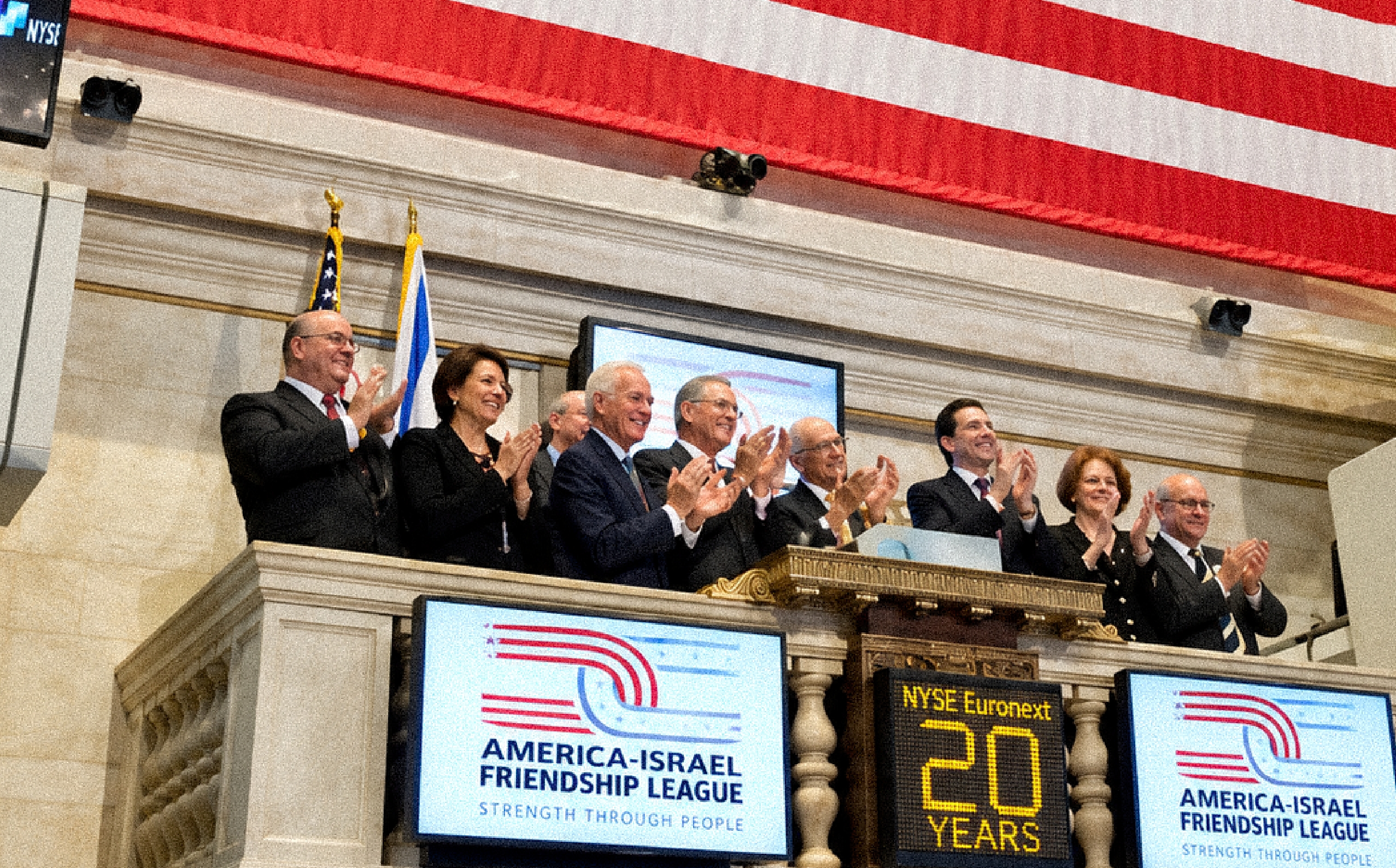 AIFL delegation ringing the opening bell at NASDAQ