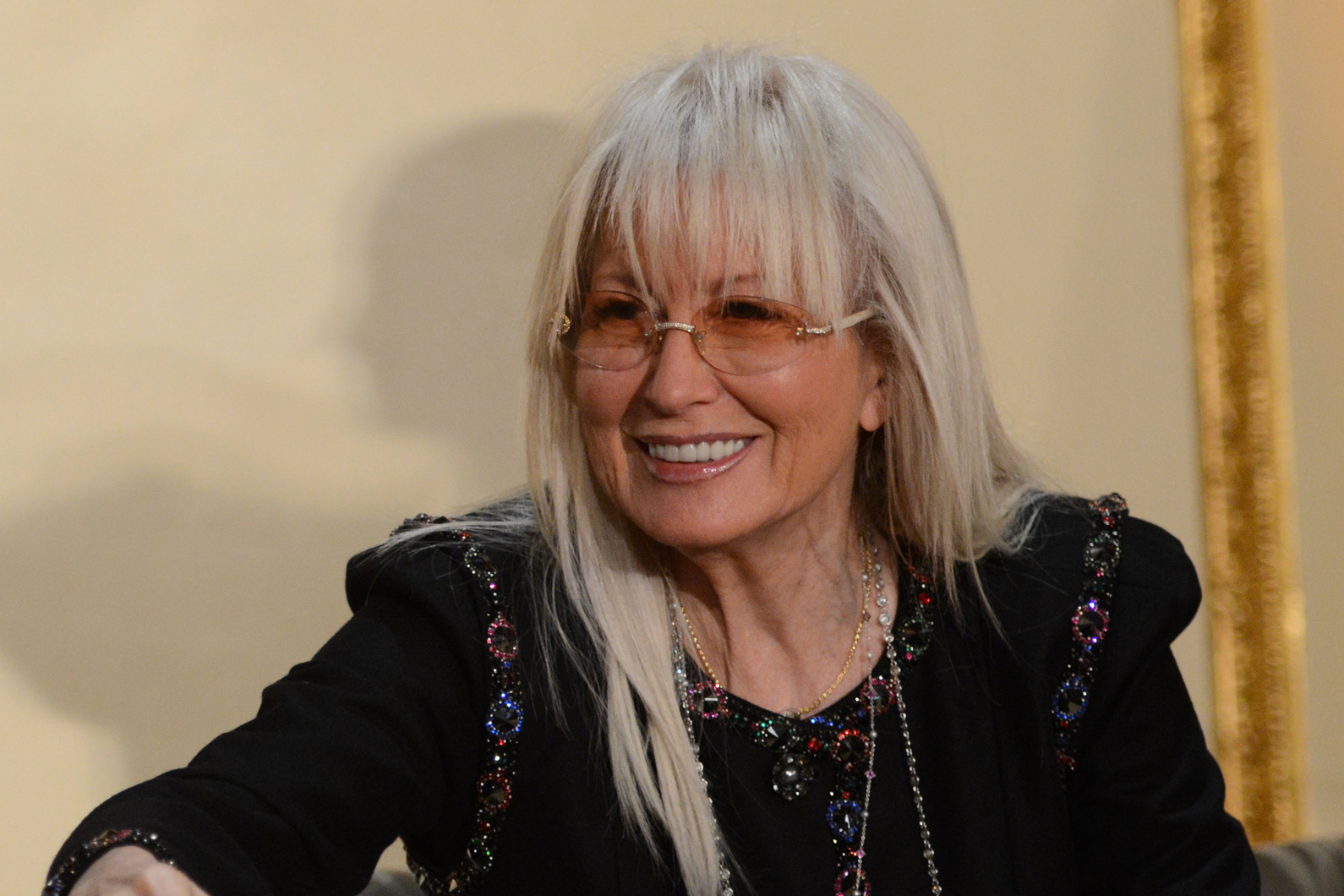Dr. Miriam Adelson